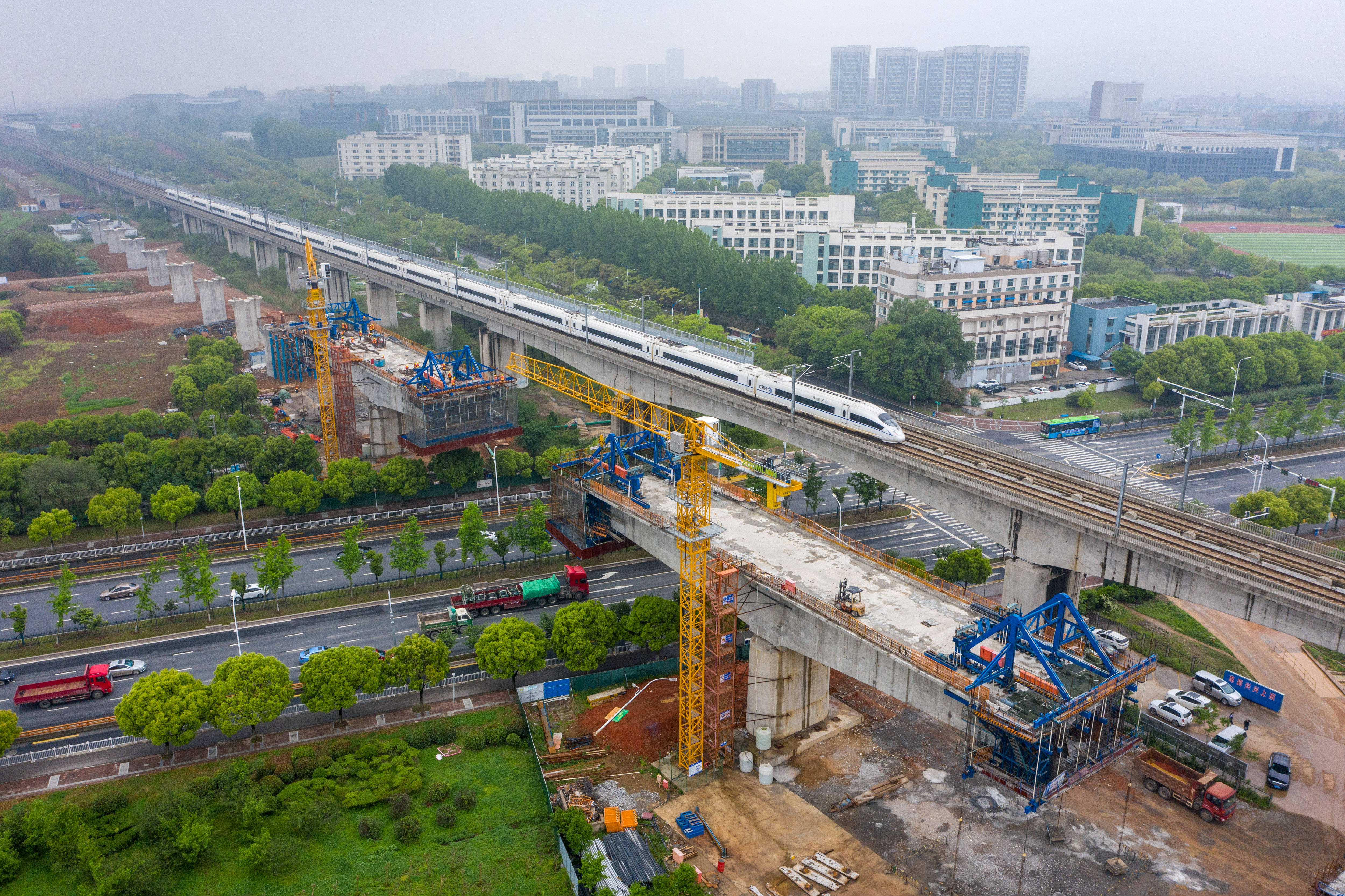 江蘇南沿江城際鐵路工程